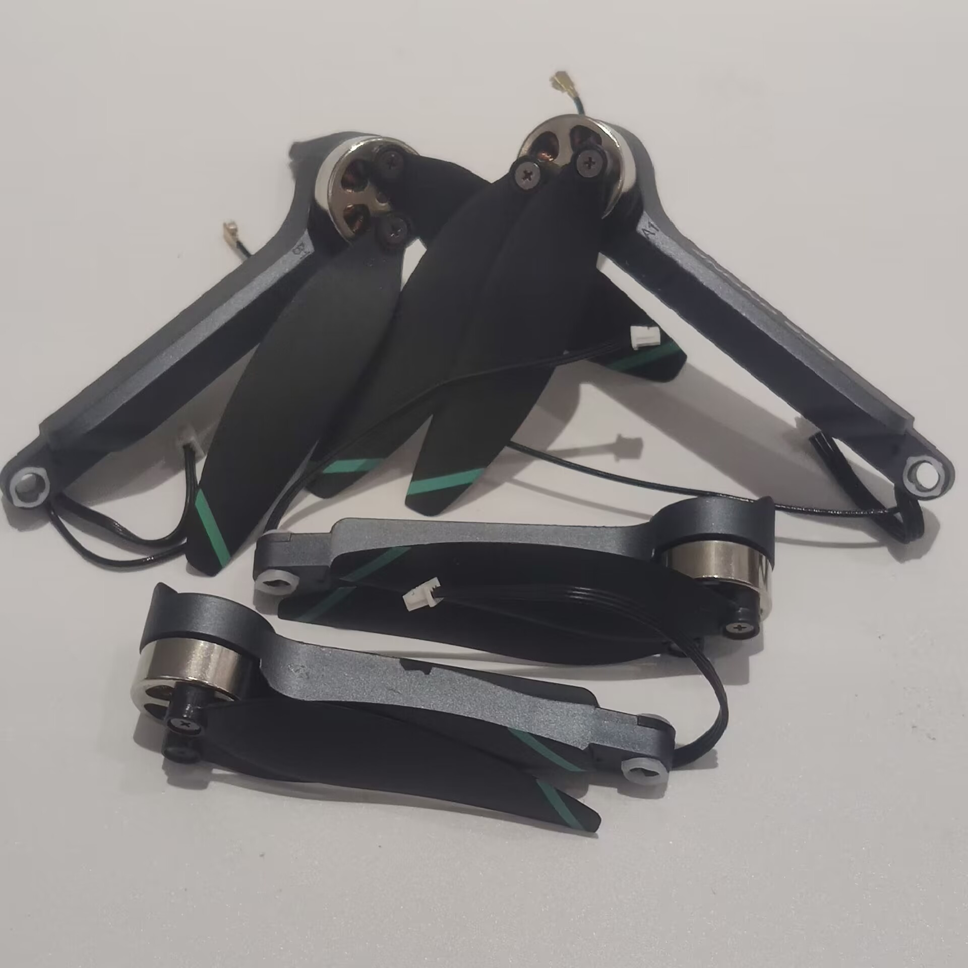 Lyzrc Drone - Brushless Motor Arm A1/B1/A2/B2 for LYZRC